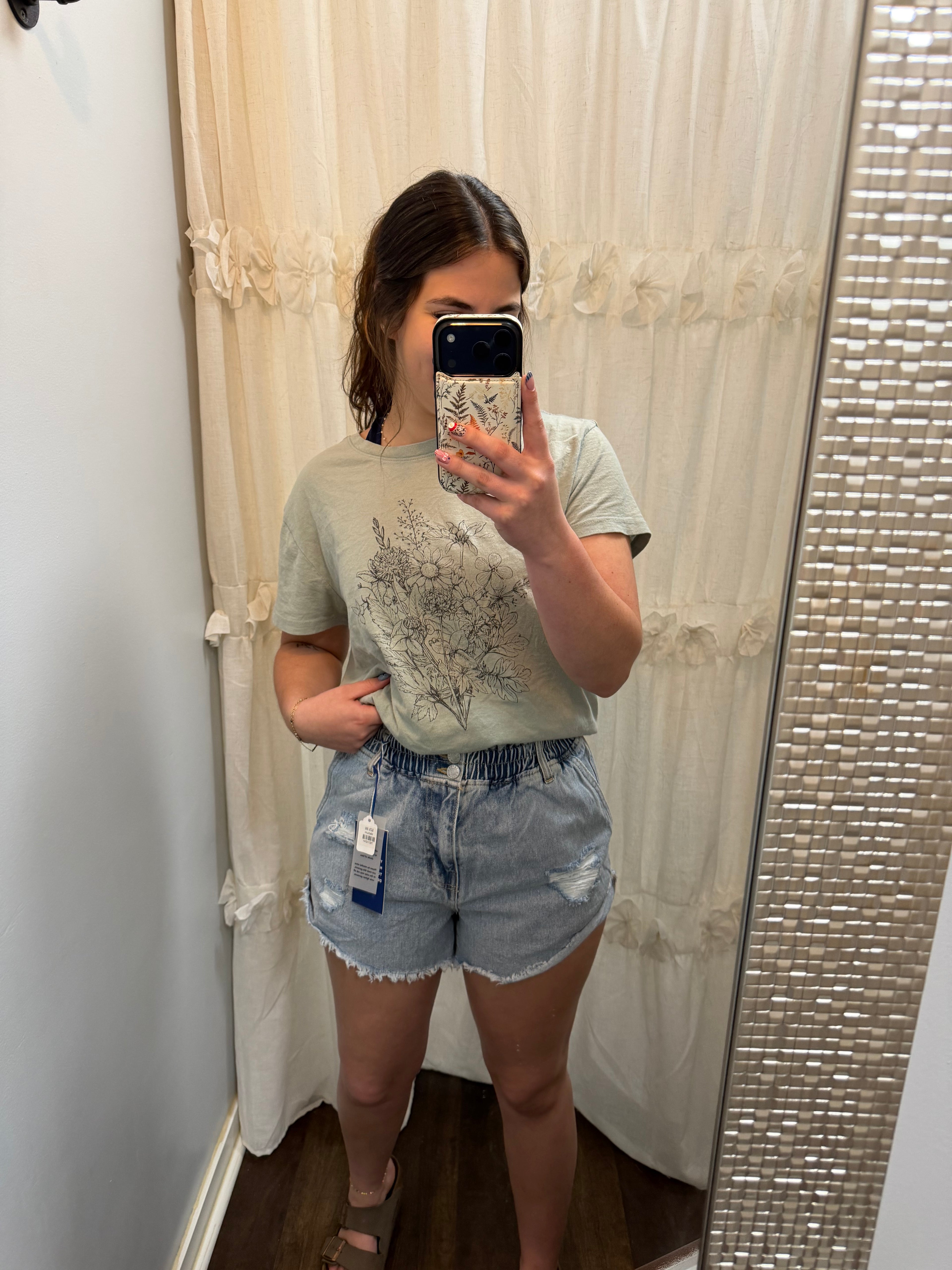 Backroad Beauty Shorts