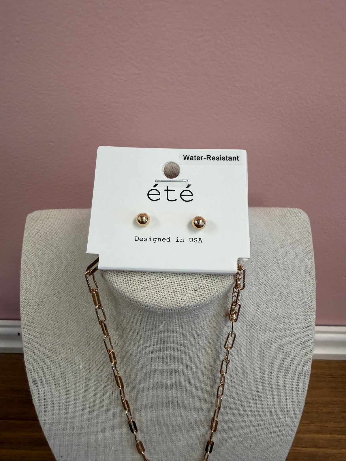 Golden Connection Jewelry Set